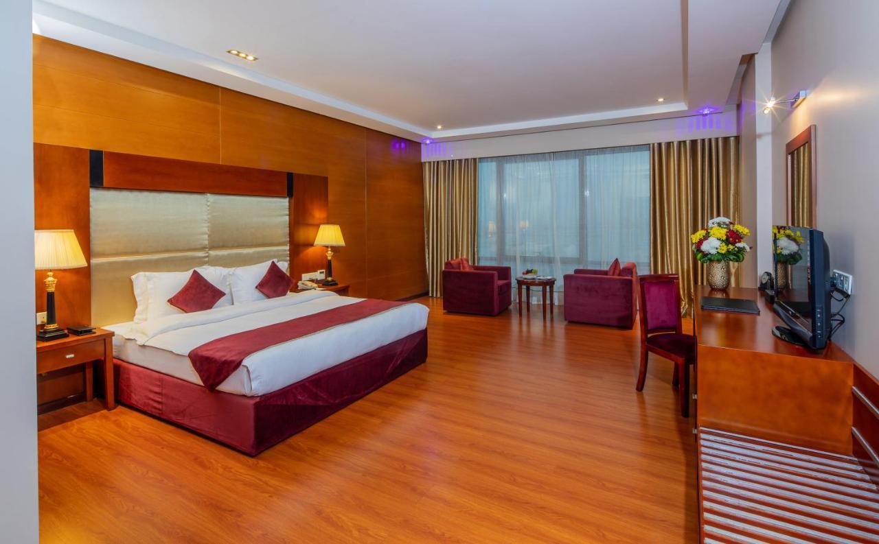 Diva Hotel Manama Luaran gambar