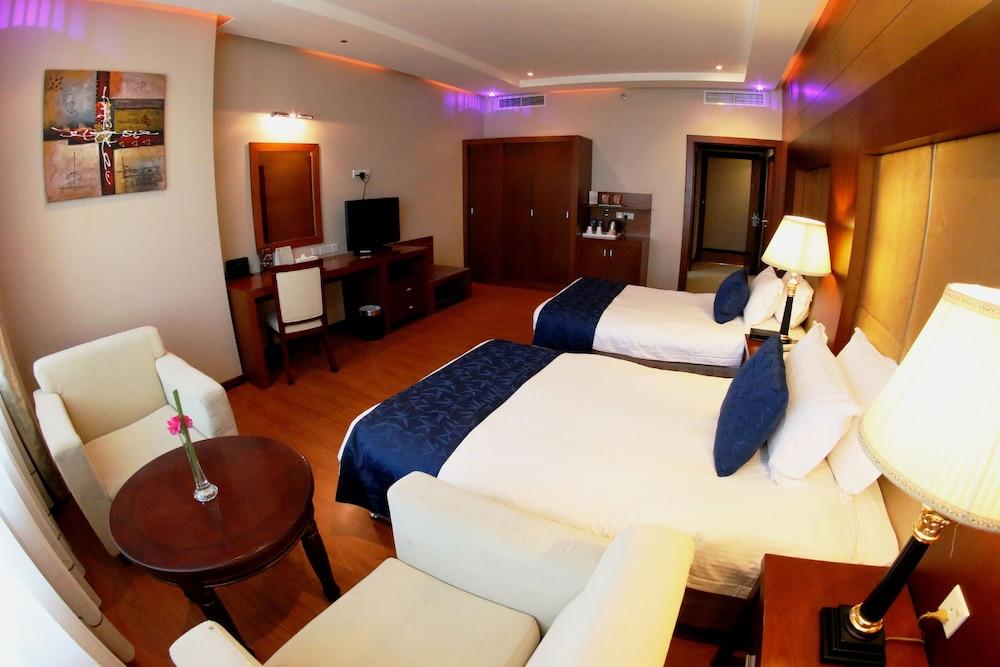 Diva Hotel Manama Luaran gambar